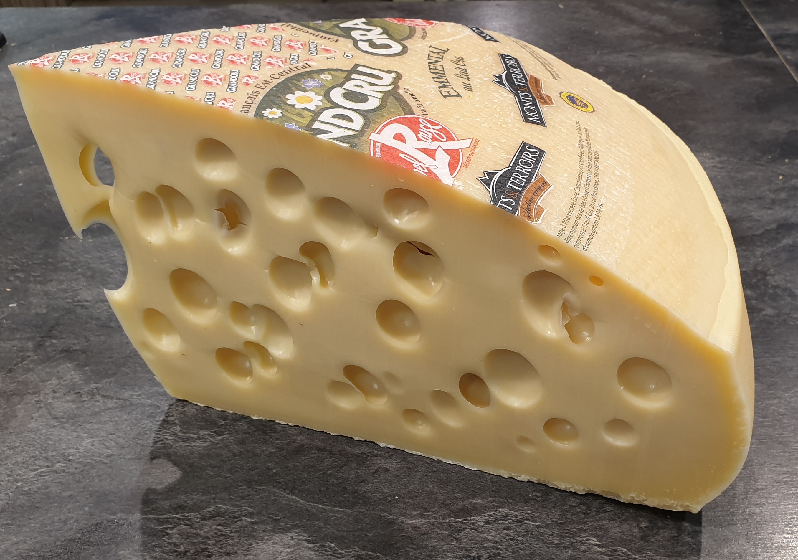 Emmental Grand Cru label rouge