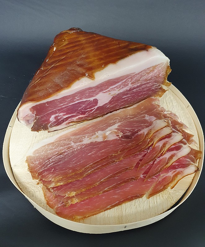 Jambon cru tranché