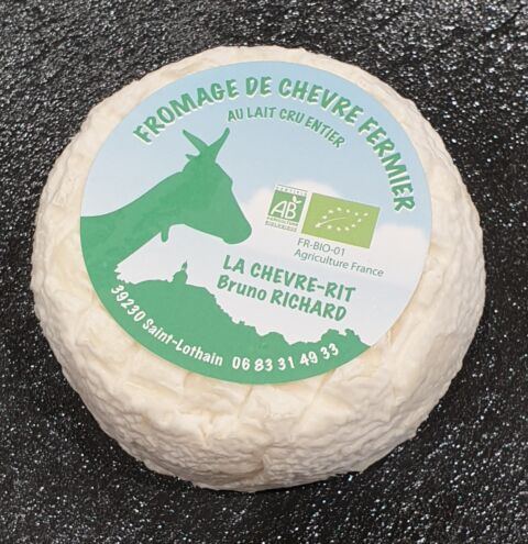 Fromage de ch&egrave;vre Bio frais -fabriqu&eacute; dans le Jura